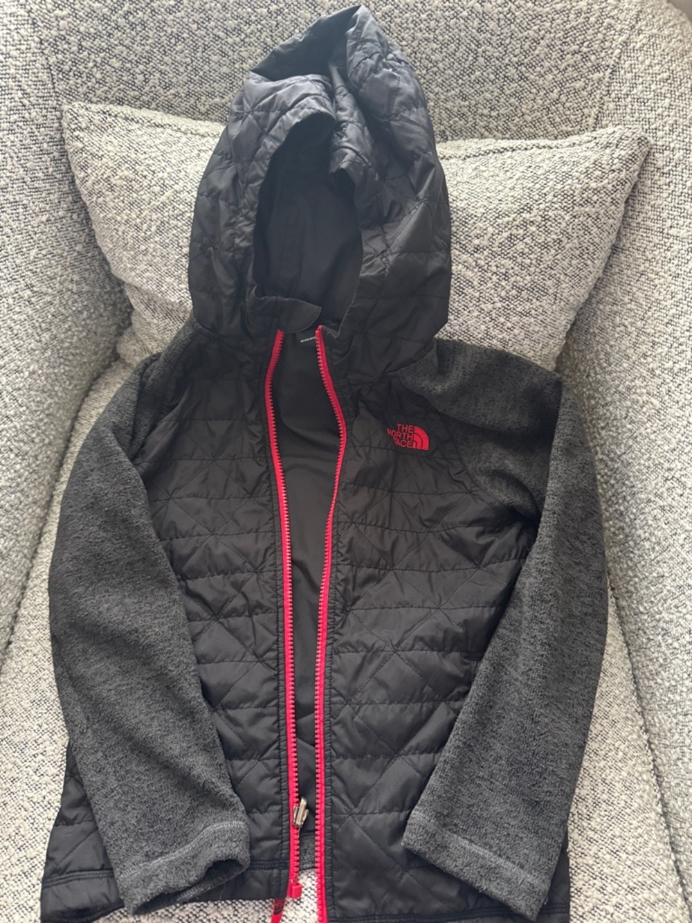 The North Face Kids' Water Resistant
Quilted Sweater Fleece Hoodie